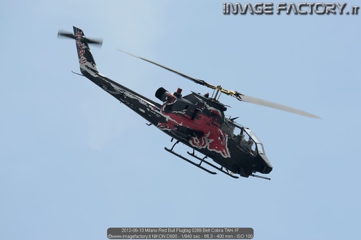 2012-06-10 Milano Red Bull Flugtag 0269 Bell Cobra TAH-1F
